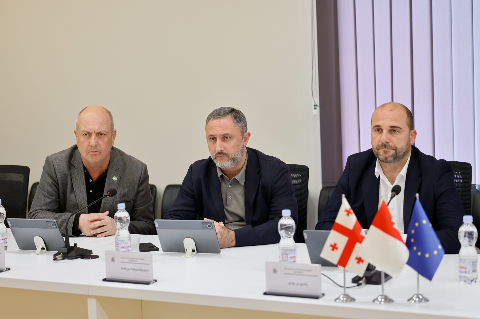 სივრცით-ტერიტორიული დაგეგმარებისა და ინფრასტრუქტურის კომისიამ მორიგი სხდომა გამართა